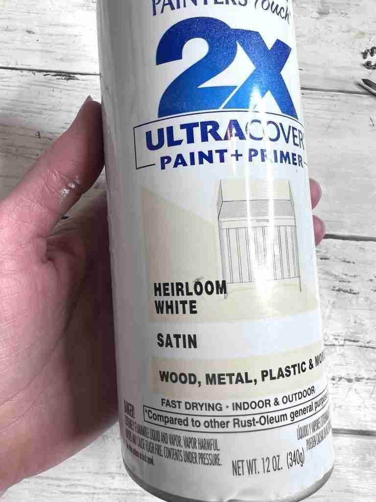 Rust-Oleum Heirloom White spray paint