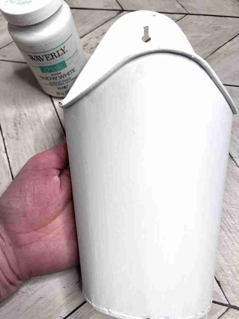 clearance contained painted white