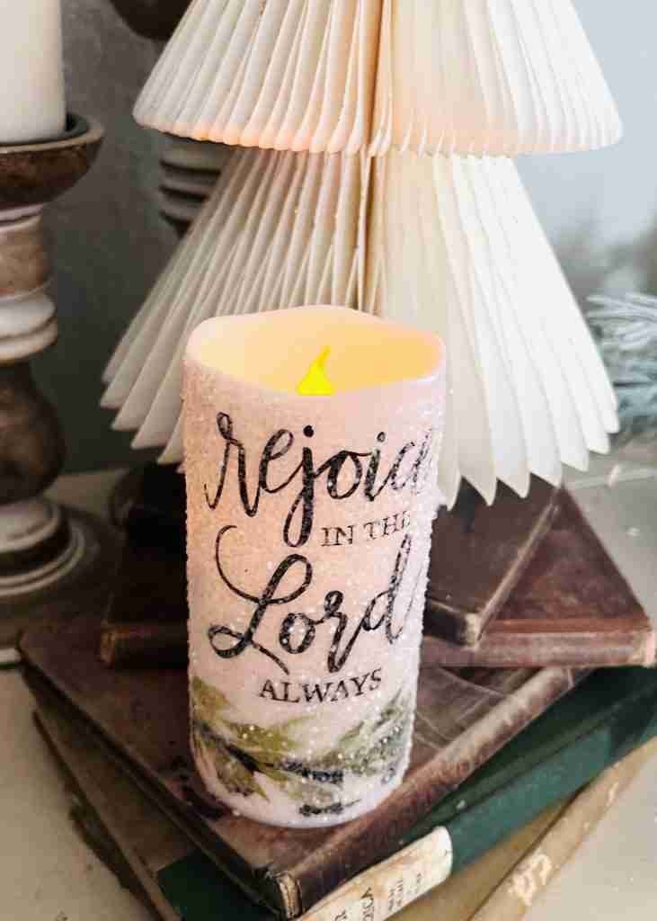 Dollar Tree Decoupaged Holiday Candle
