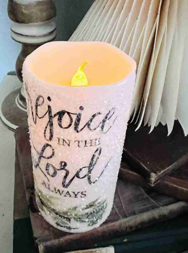 Dollar Tree Decoupaged Holiday Candle
