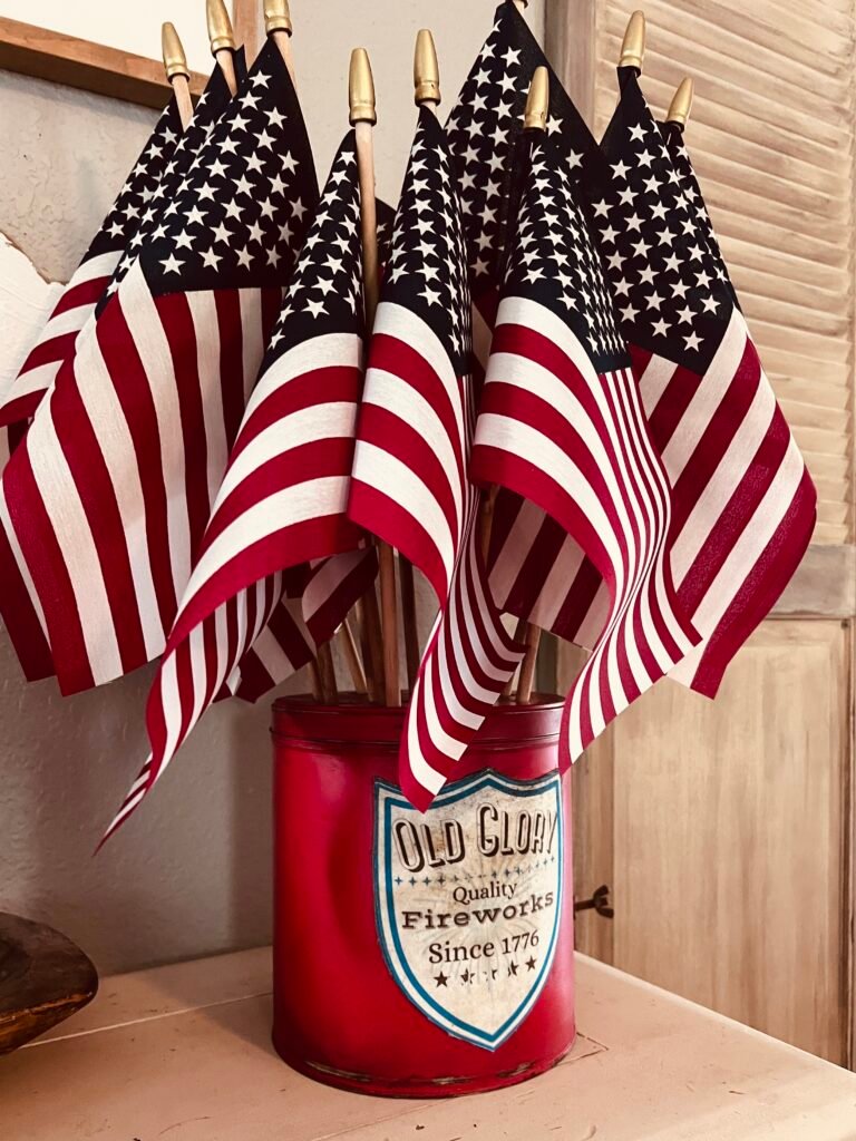 vintage inspired American flag tin can display